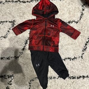 Under Armor 2 piece outfit